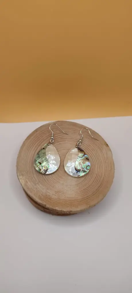 Boucles vagues deux nacres