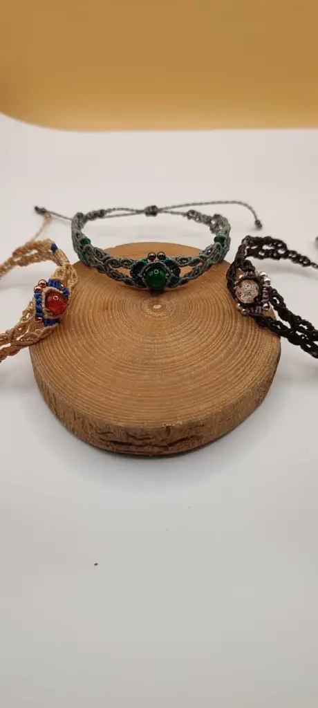 Bracelets entrelacs